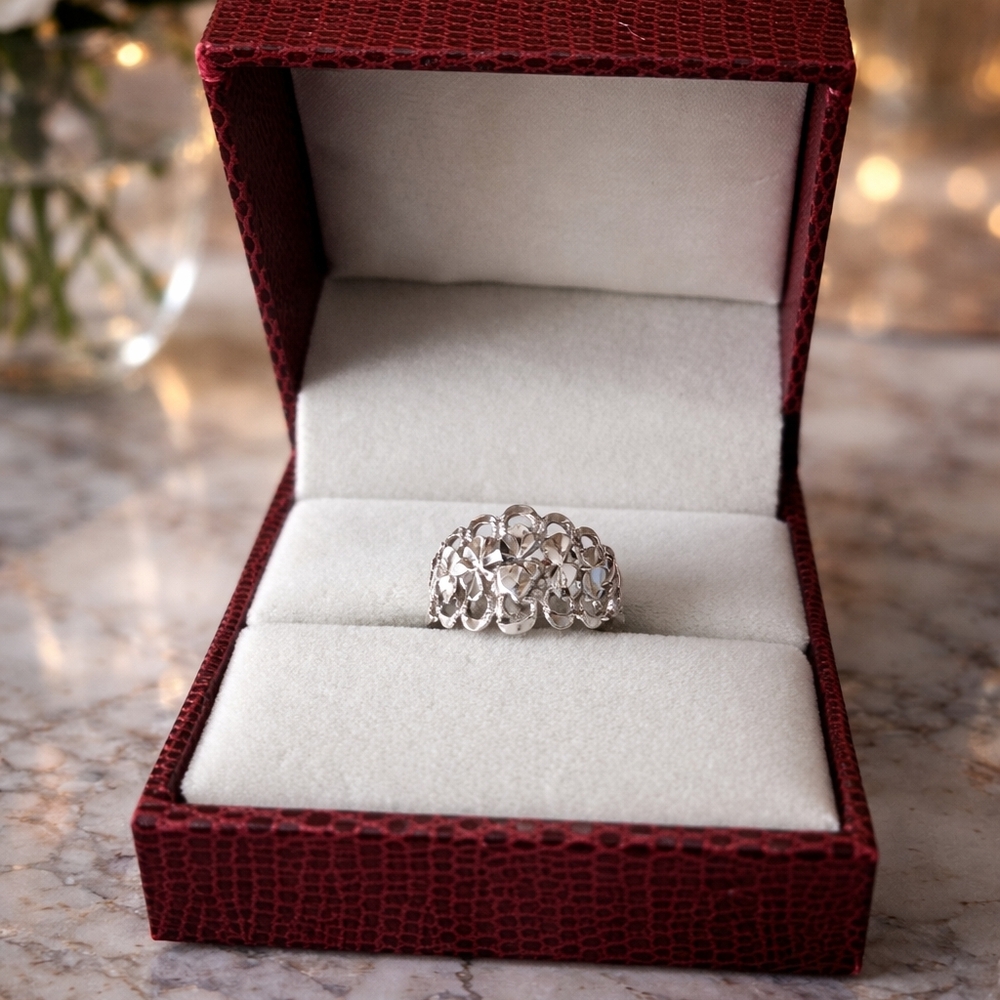 💍✨Title:925 Sterling Silver Floral Band Ring – Size 6 – New